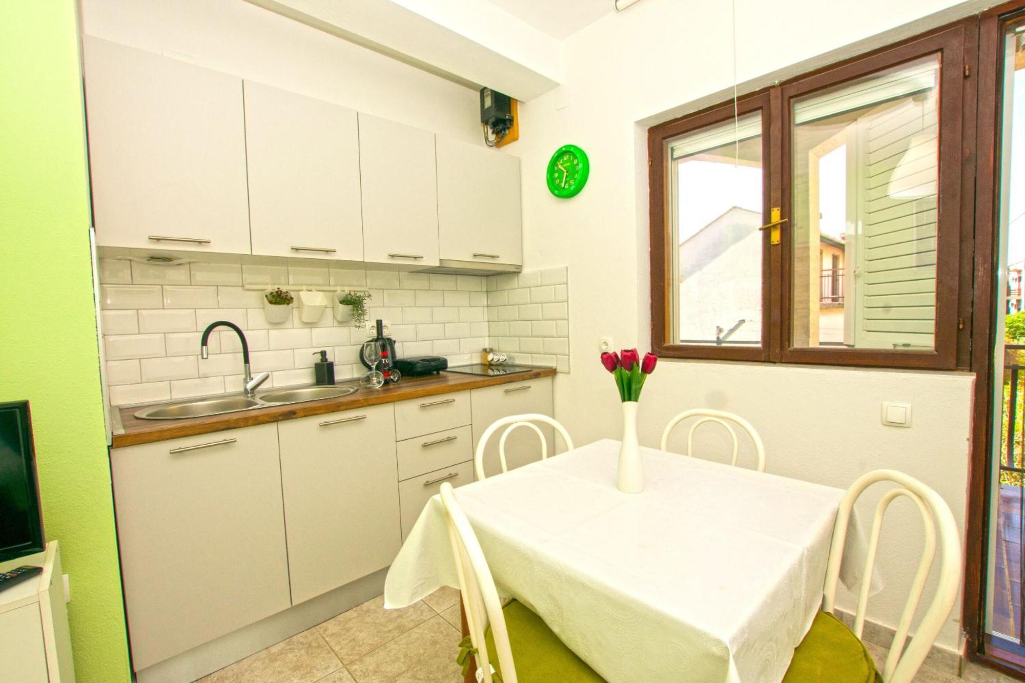 Apartments Dijana Pakostane Exterior photo